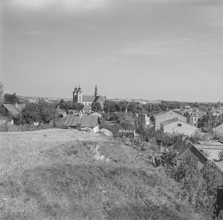 View of the collegiate church