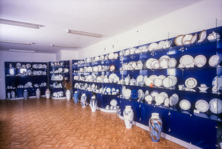 Porcelain, showroom