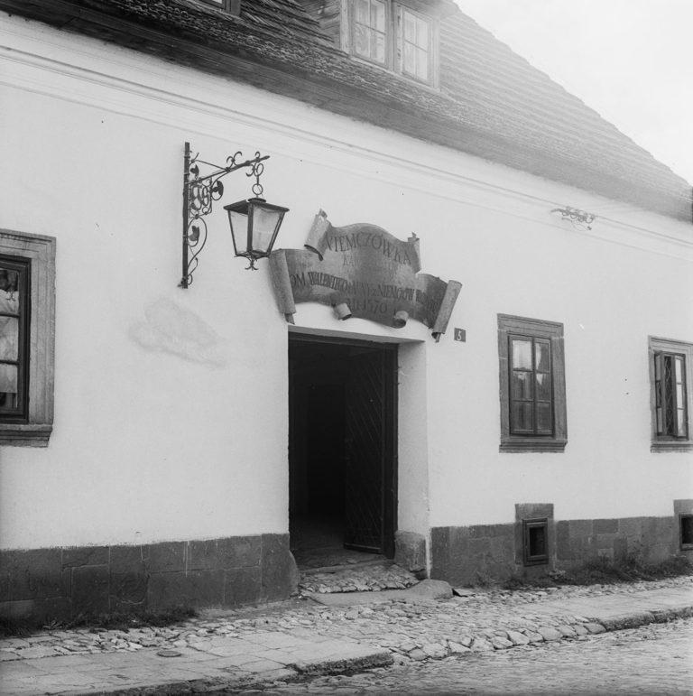 “Niemczówka” House and Cafe