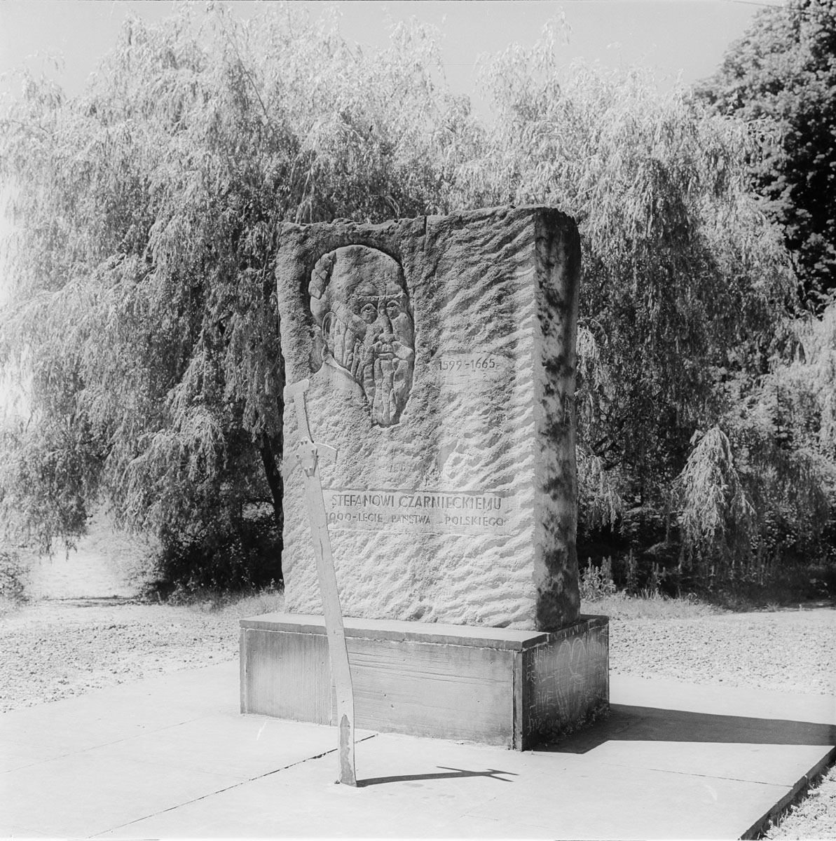 Stefan Czarniecki Monument