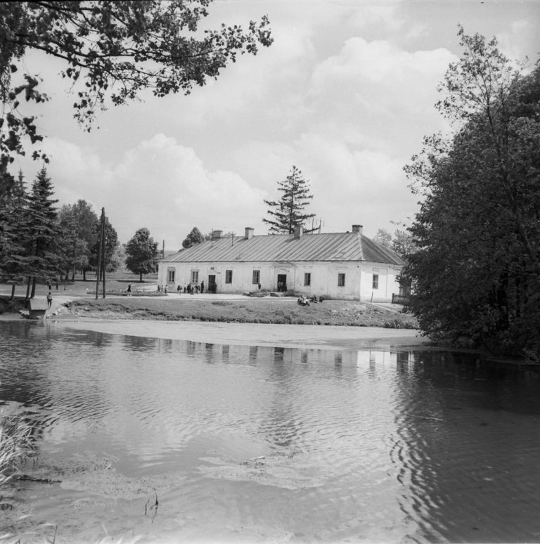 Manor house by the pond