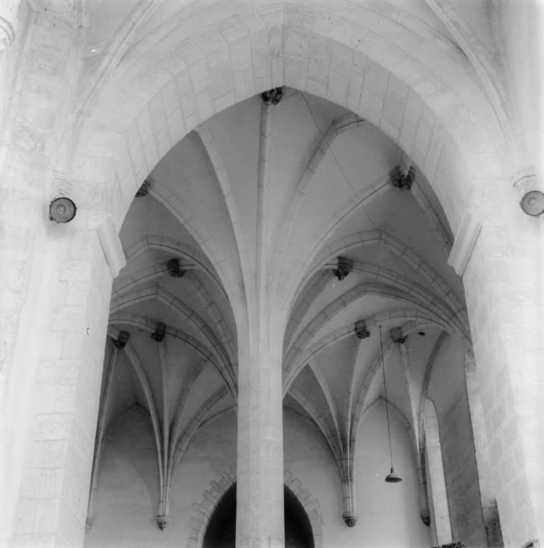 Vaults from the main altar