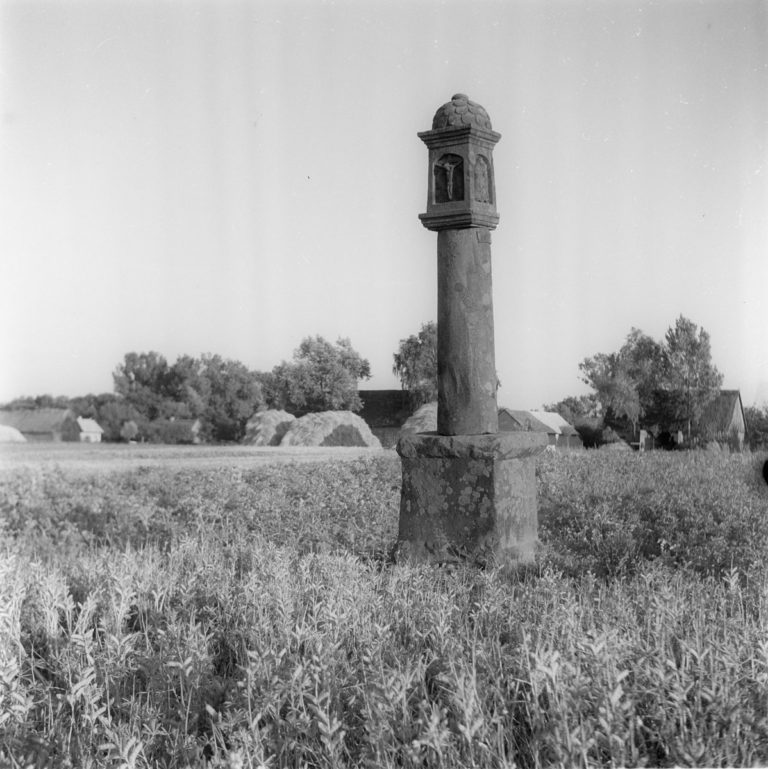 Shrine (related to Kochanowski)