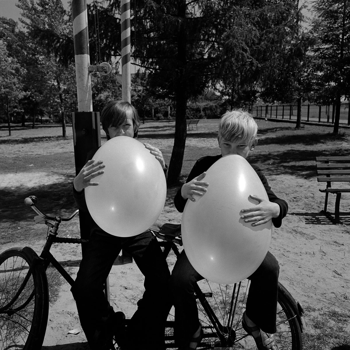 Balloon boys